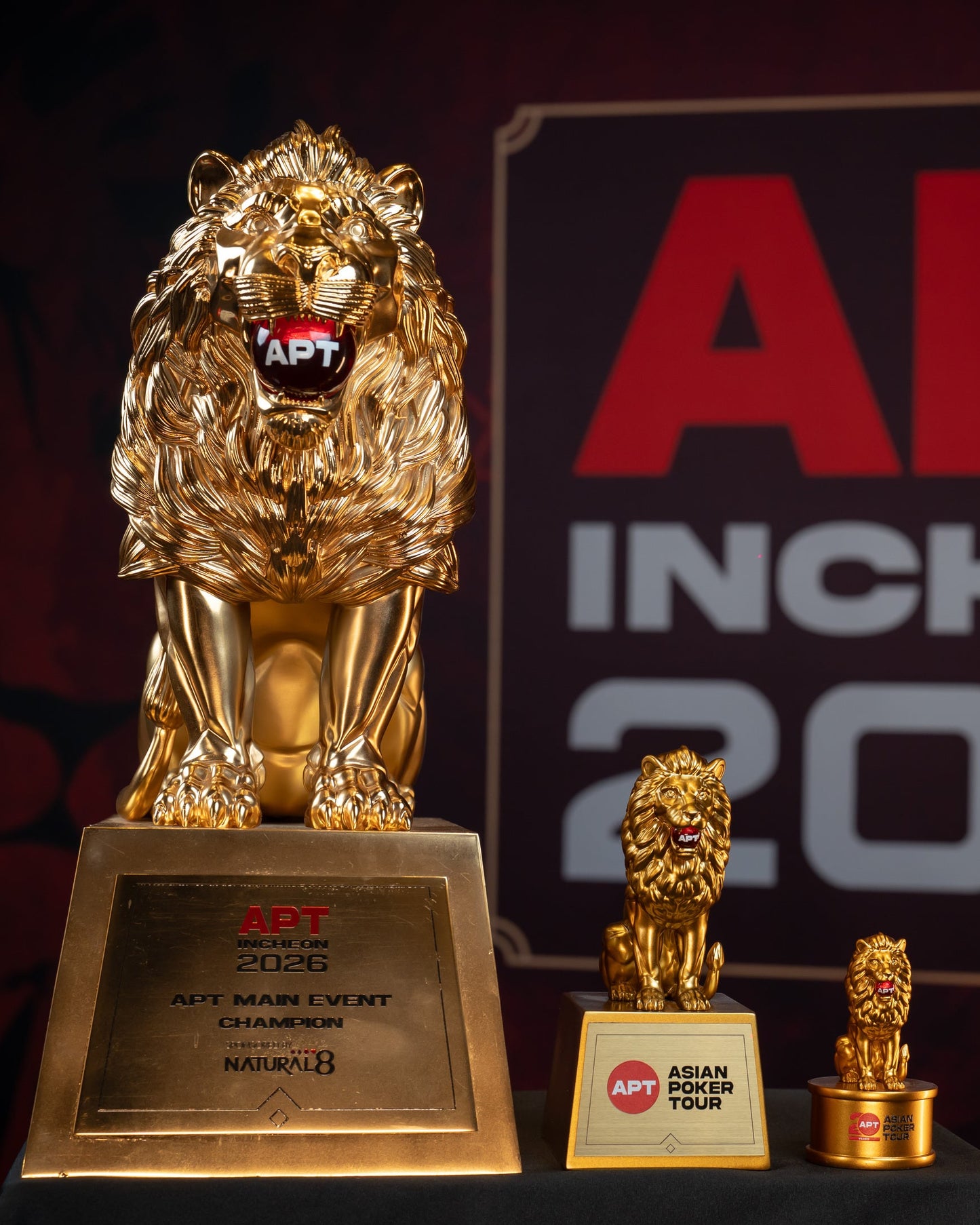 APT Miniature Lion Trophy [Pop Up Store Only]