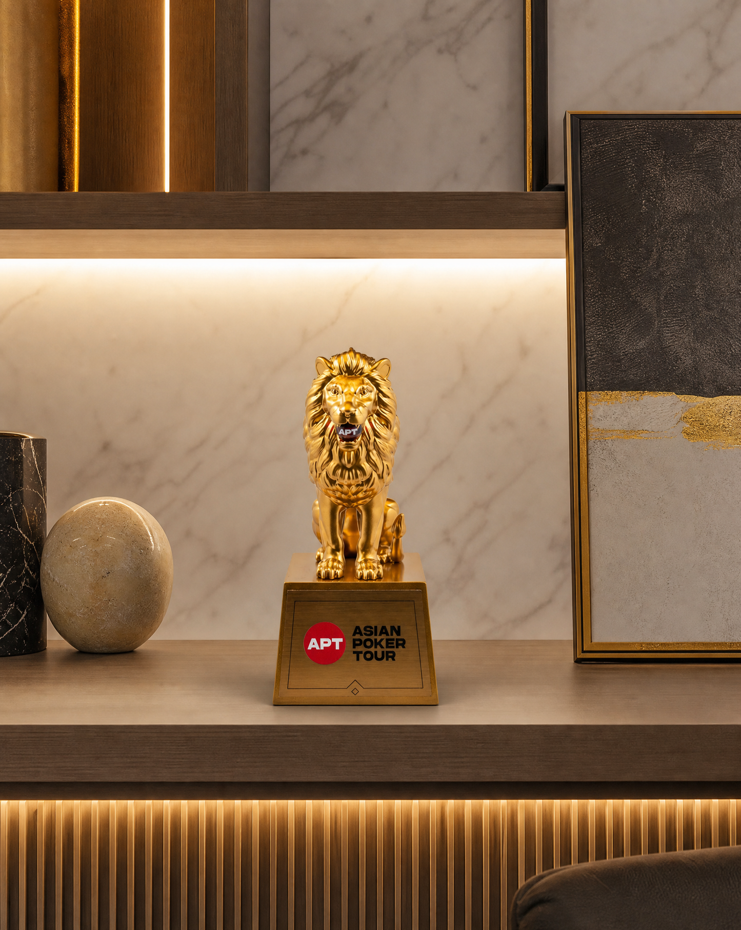 APT Miniature Lion Trophy [Pop Up Store Only]
